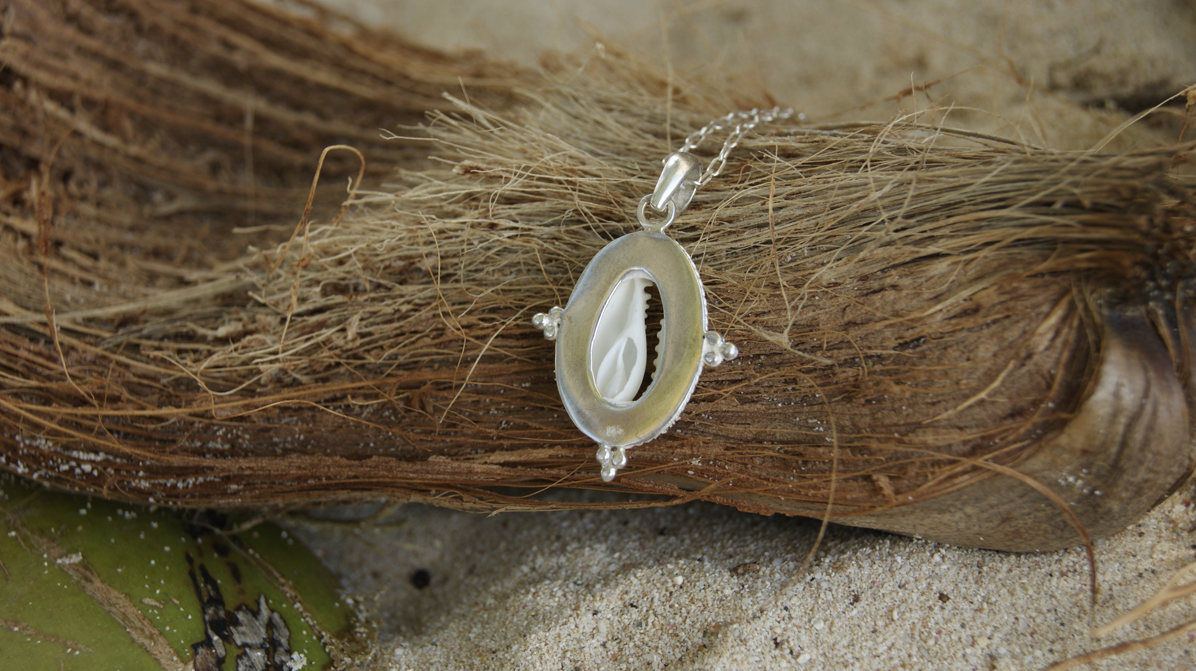 Necklace Grigri
