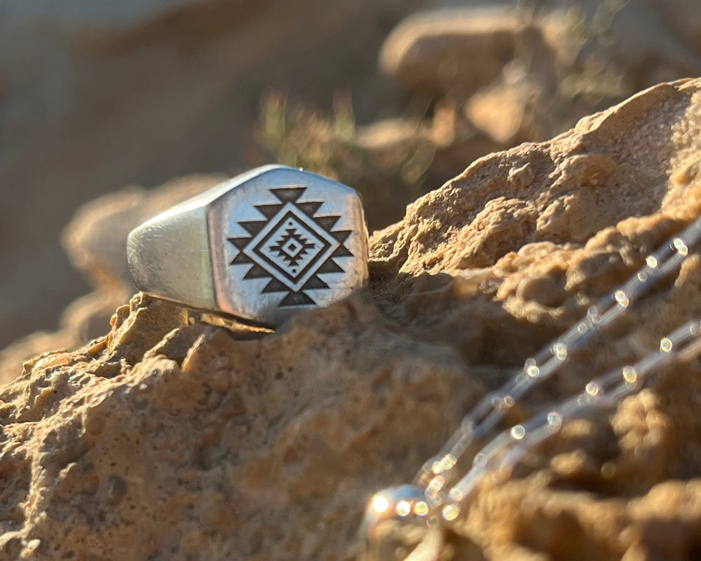 Ring Aztec
