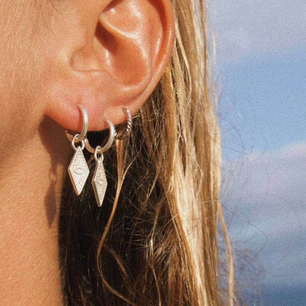 Earring Eye