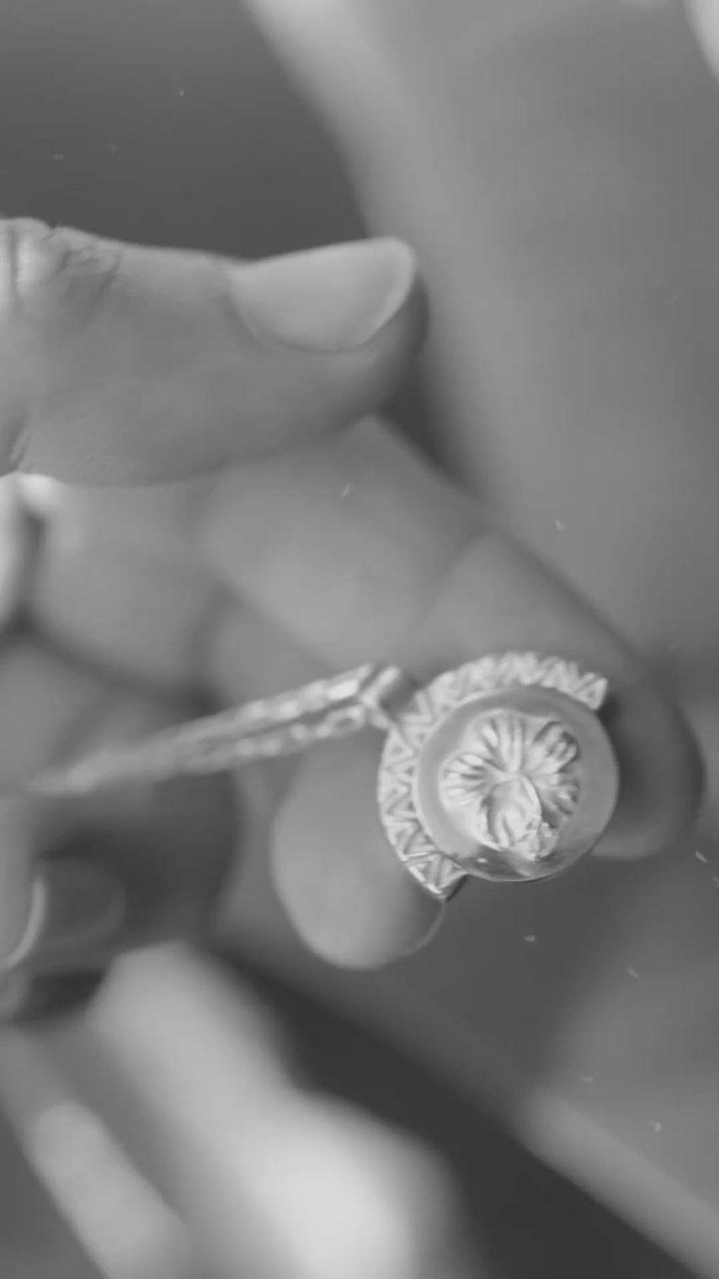 Necklace Hibiwavy